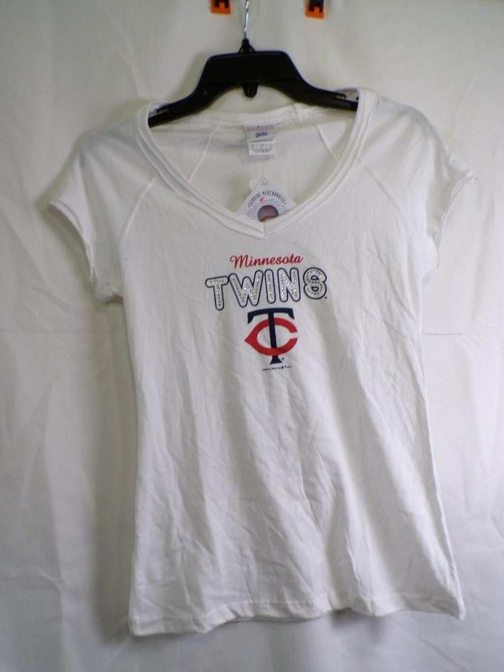 Majestic Minnesota Twins Women's M V-Neck Rhinestone T Shirt