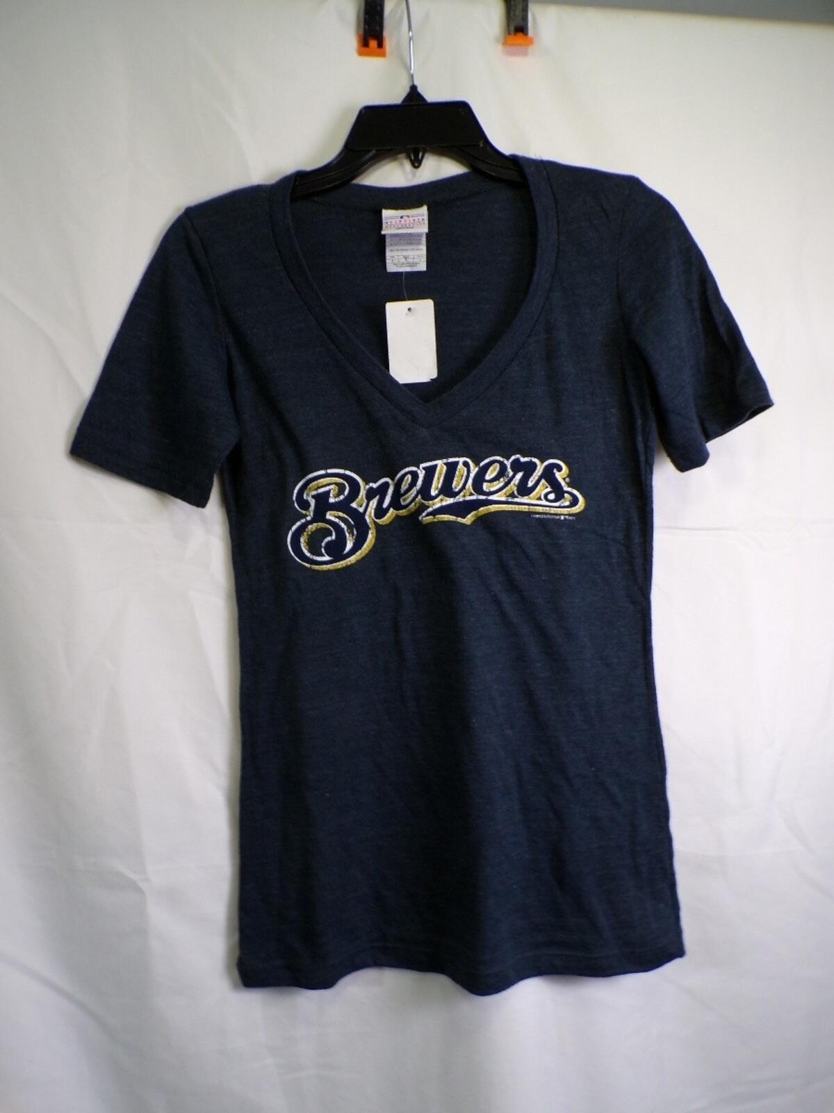 Campus Lifestyle Milwaukee Brewers Women's S V-Neck T-Shirt Navy