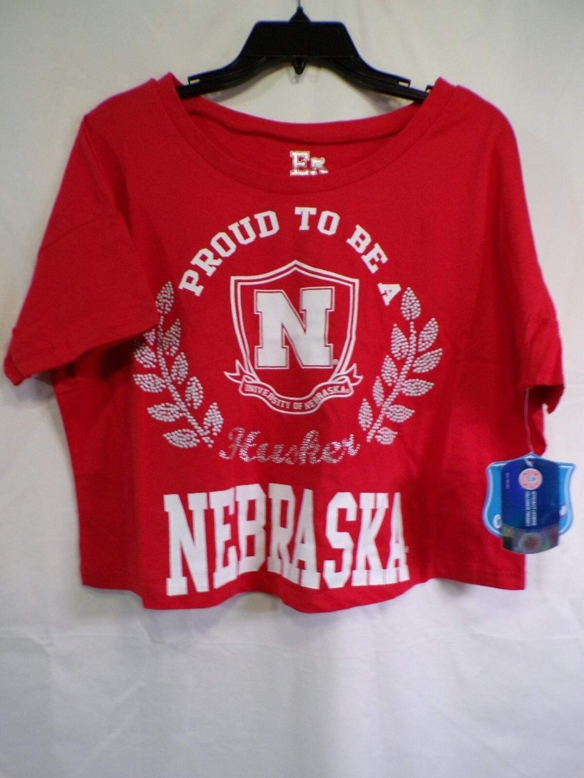 E5 Nebraska Huskers Cropped Scoop Neck T-Shirt M Red