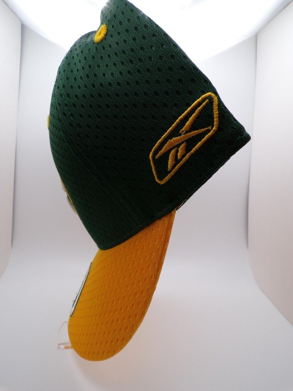 Green Bay Packers Boys Youth RBK Embroidered 80 Baseball Cap Driver