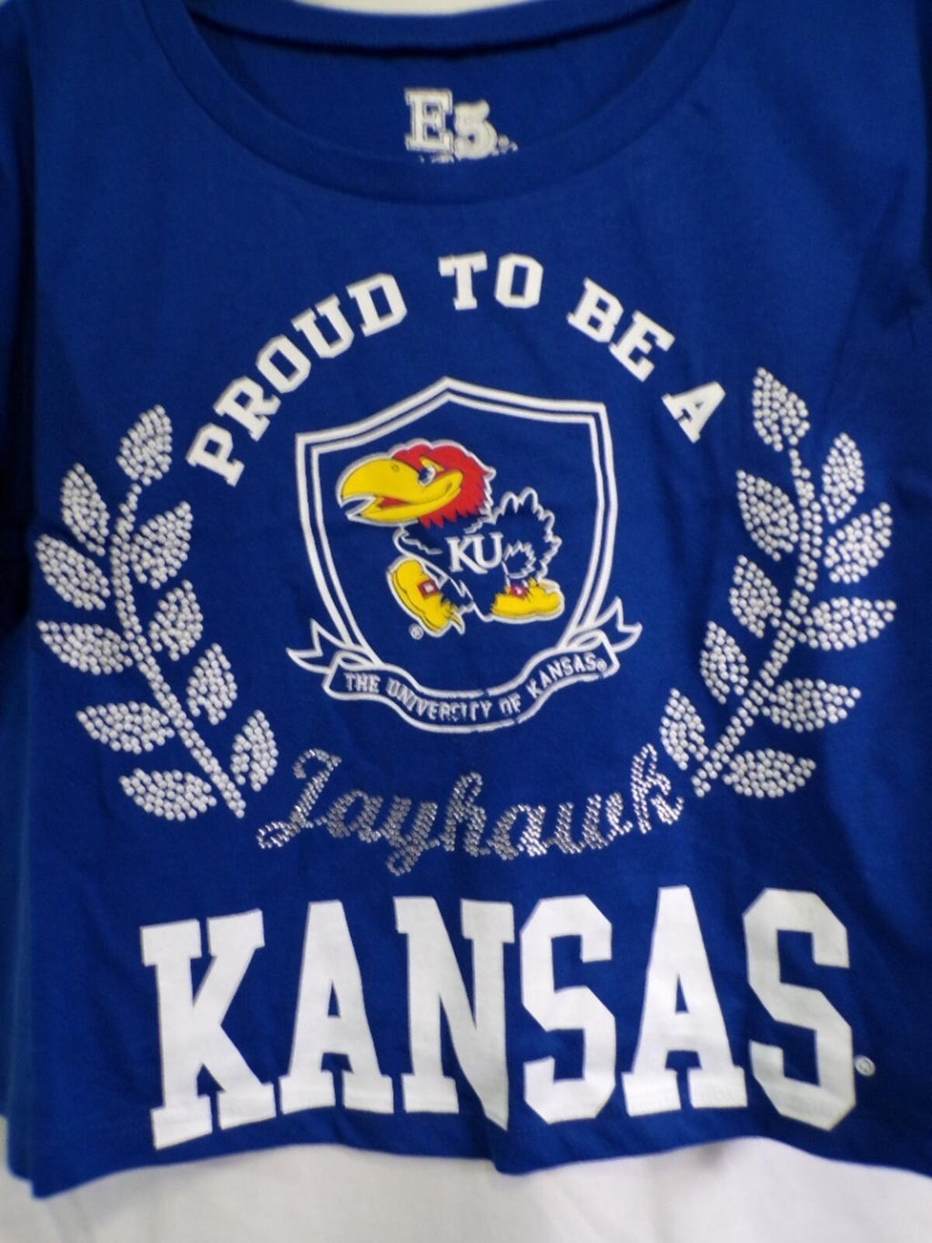 E5 College Classics Women's Cropped Kansas Jayhawk T-Shirt Small Blue