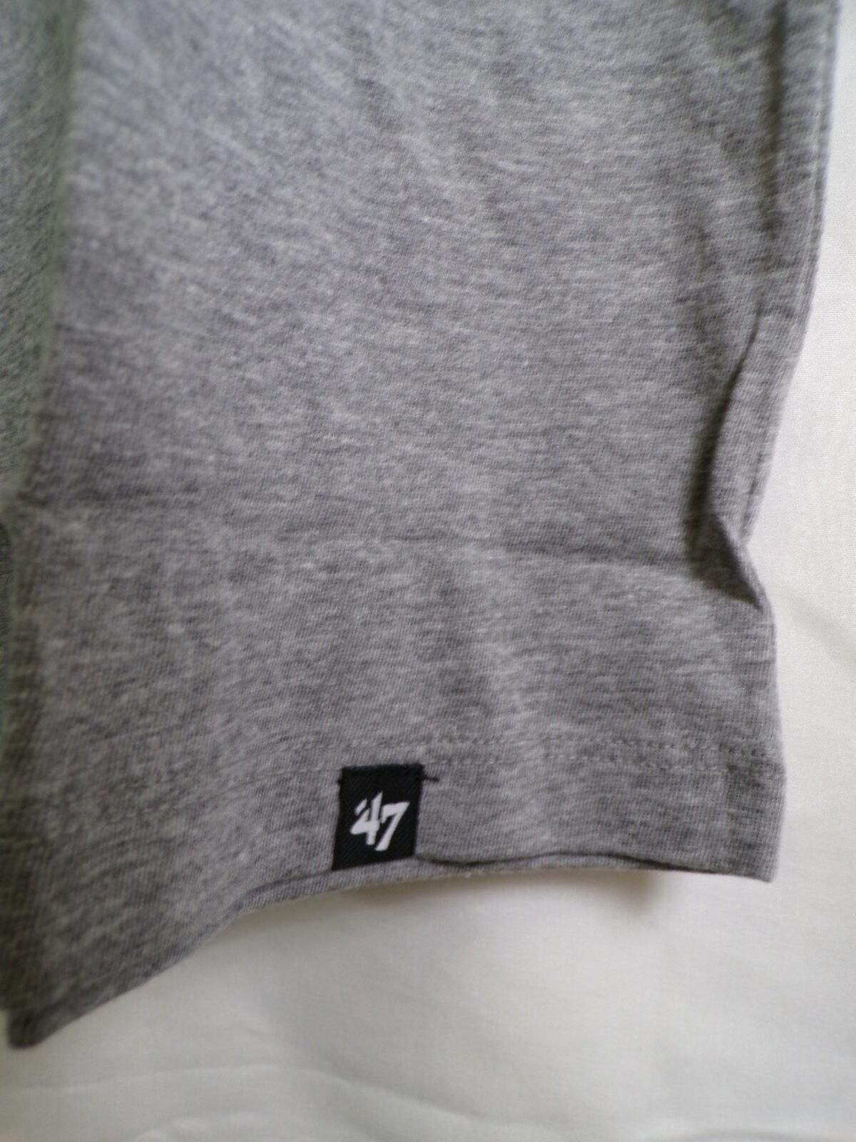 47 Brand Men's Miami Hurricanes Gray Graphic T-Shirt Large L