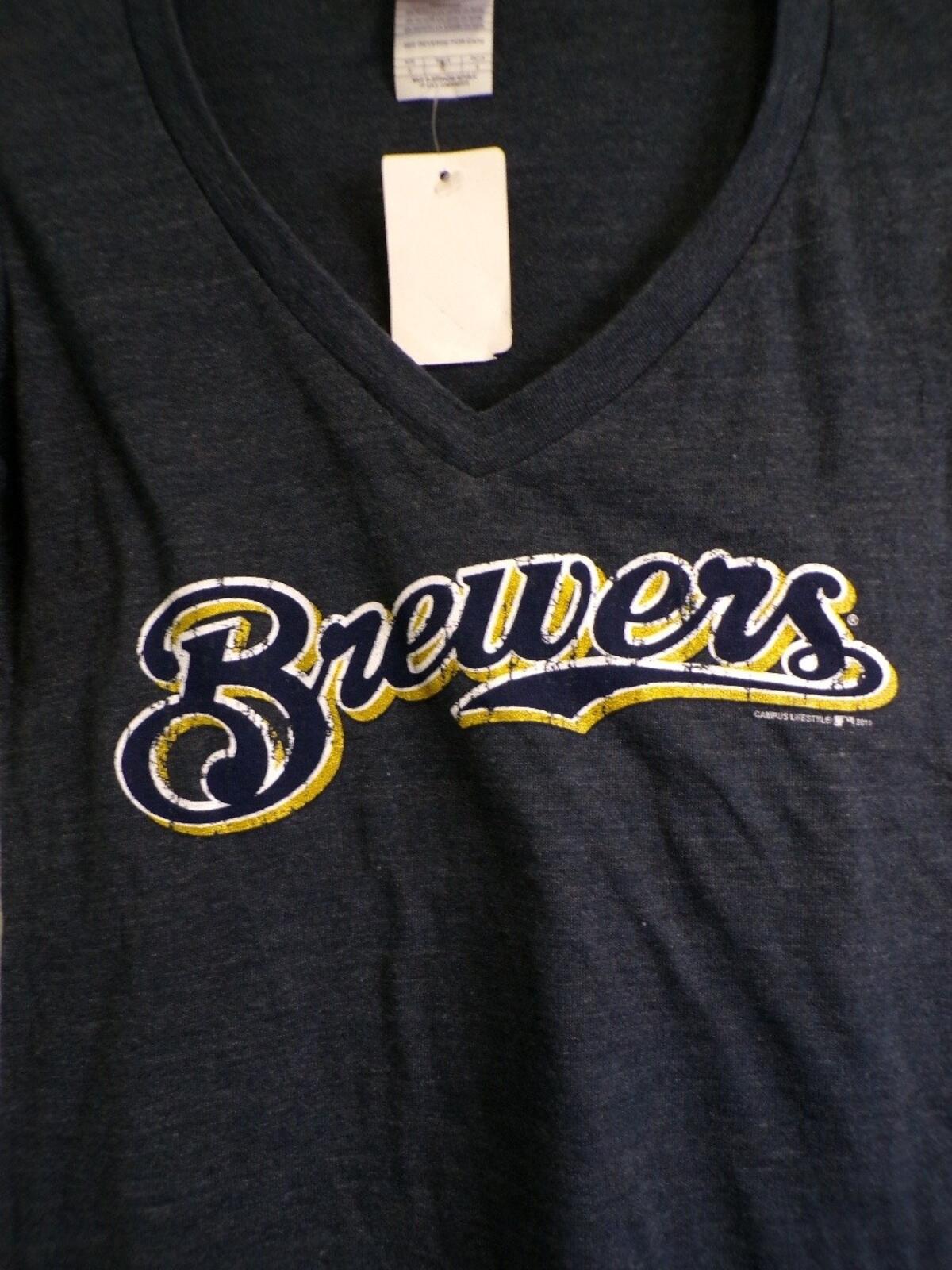 Campus Lifestyle Milwaukee Brewers Women's S V-Neck T-Shirt Navy