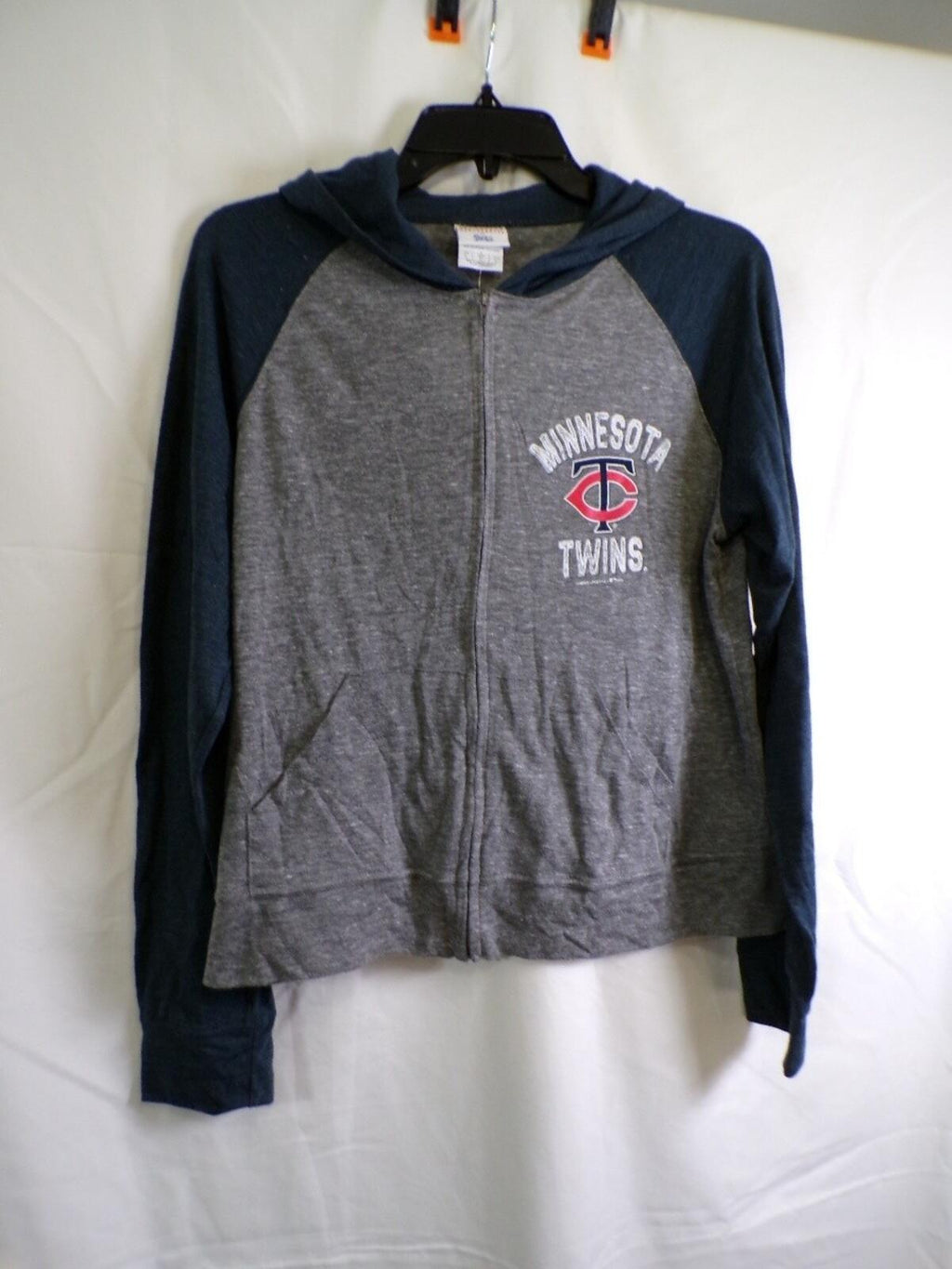 Campus Lifestyle Minnesota Twins Boys Full Zip Hoodie Size XL Gray TC Logo