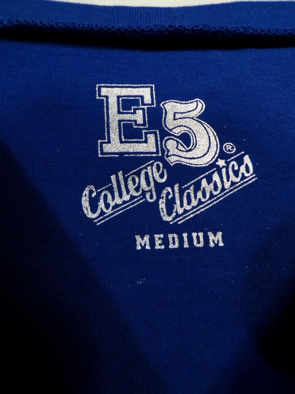 E5 College Classics Kansas Jayhawks Women's Cropped T-Shirt Medium Blue