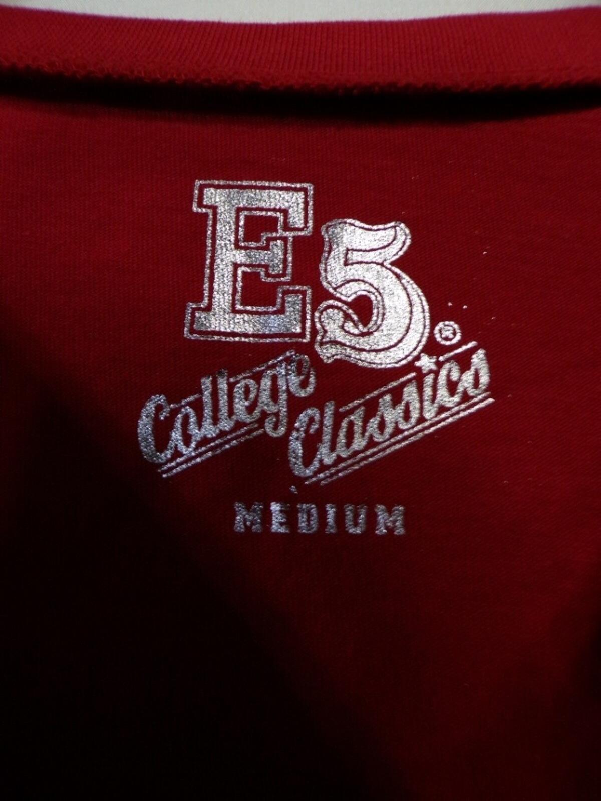 E5 College Classics Oklahoma Sooners Women's T-Shirt Medium Red OU Crest