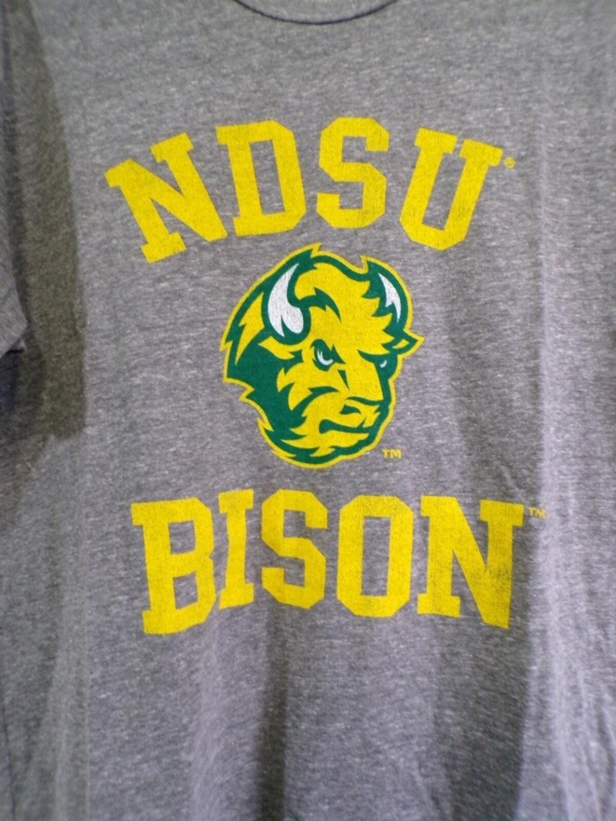 Retro Brand NDSU Bison Gray Short Sleeve T-Shirt Large Crew Neck