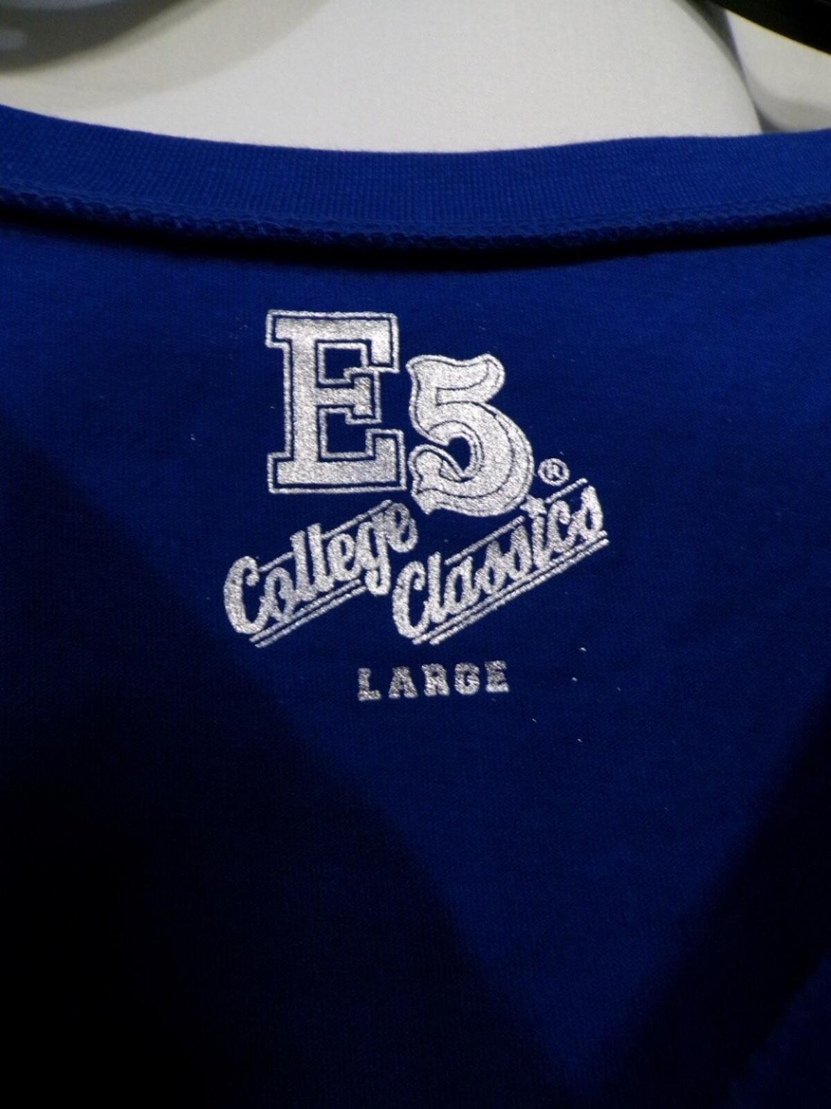 E5 College Classics Kansas Jayhawks Women's Cropped T-Shirt Large Blue