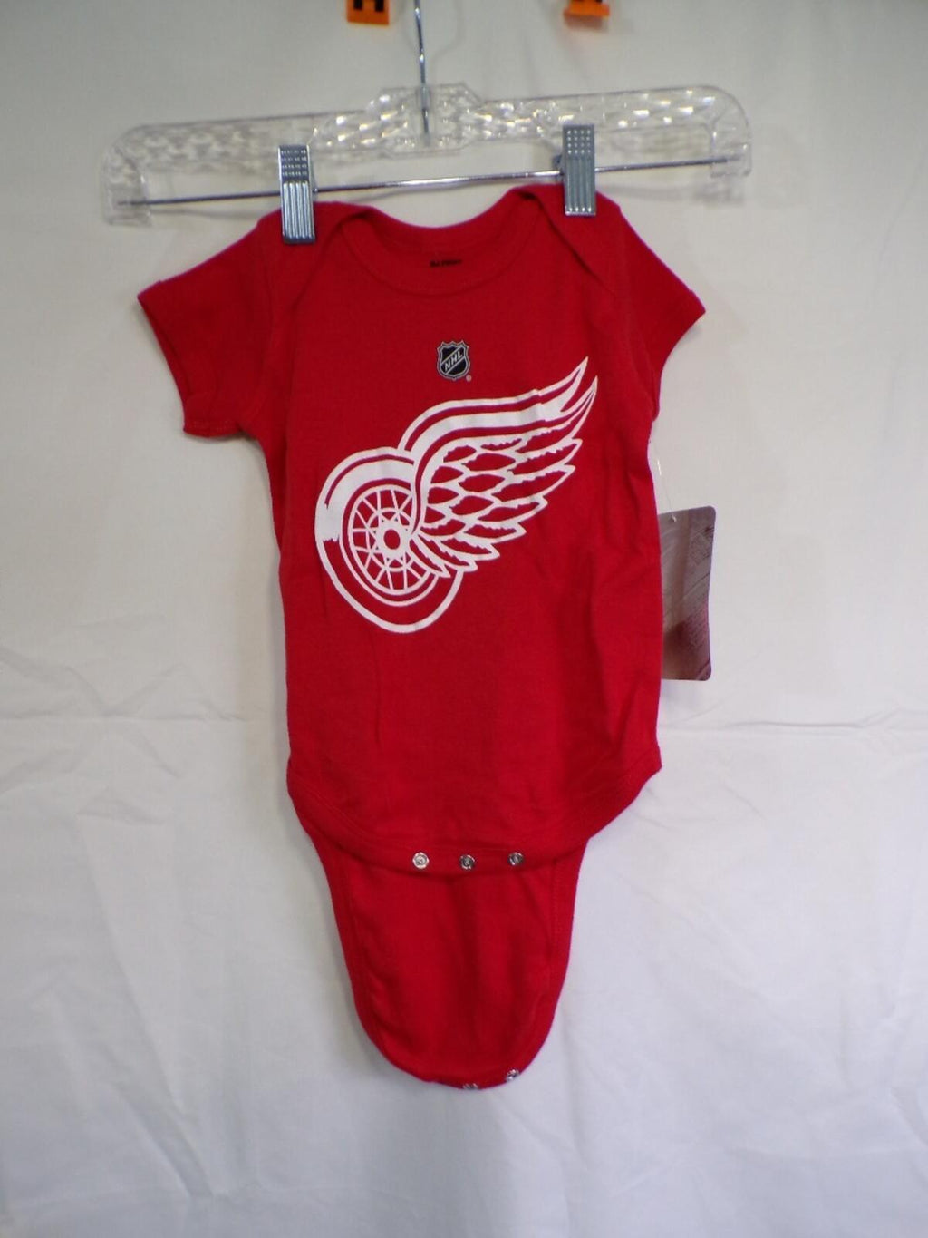 Detroit Red Wings Baby Bodysuit 12M Red Logo