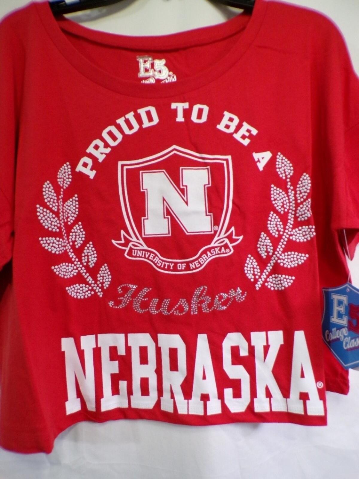 E5 College Classics Women's Nebraska Huskers Red Cropped T-Shirt L