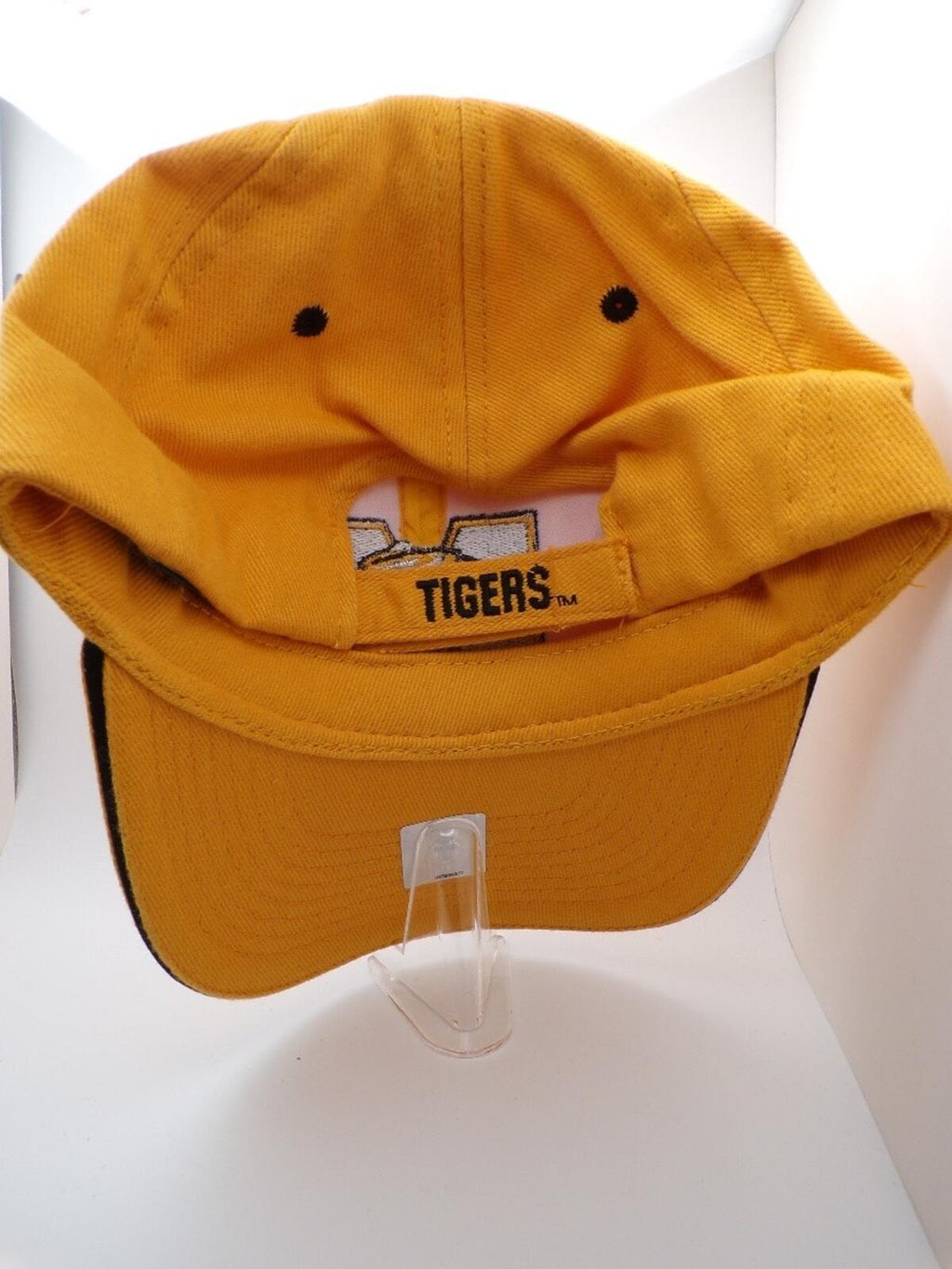 Missouri Tigers Men's Yellow Embroidered M Tiger Cap M